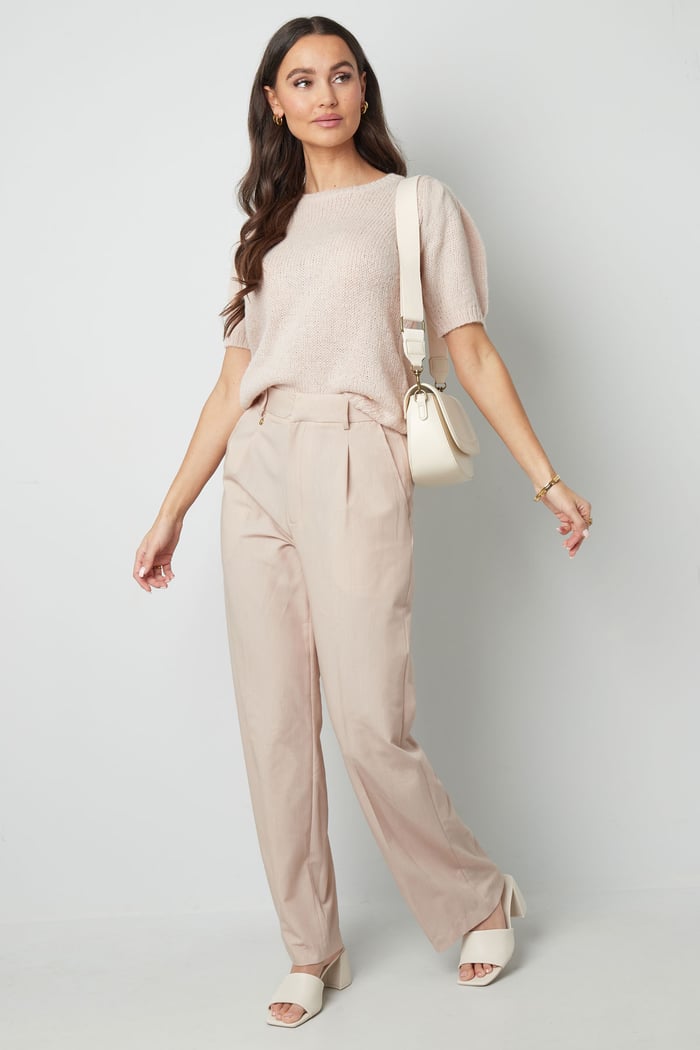 Basic-Shirt mit Puffärmeln – Schwarz Bild15