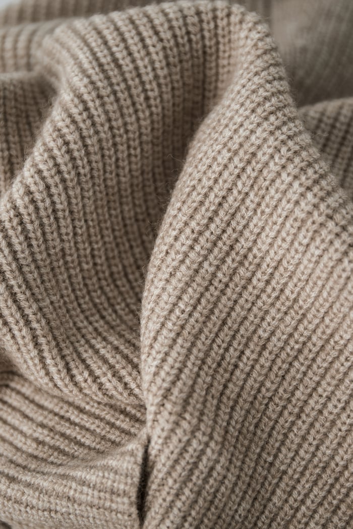 Maglione in maglia neutra Immagine8