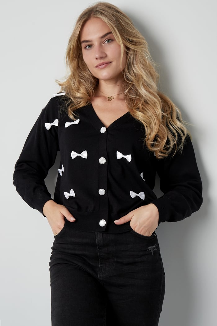Bowtiful cardigan Picture5