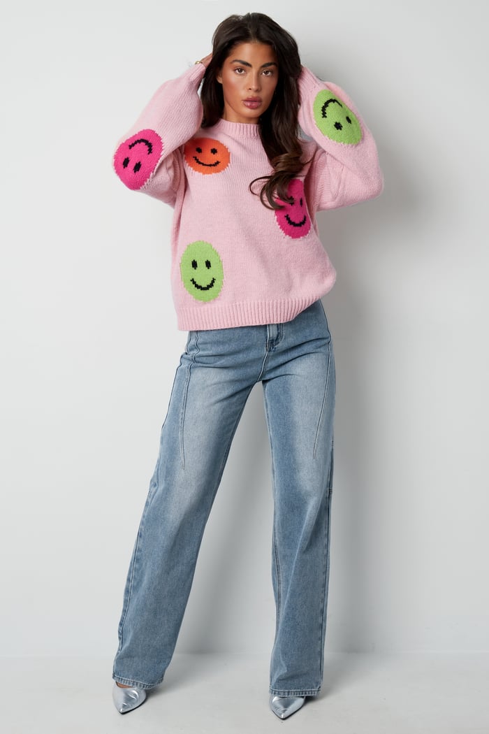 Smiley Knit sweater Picture3