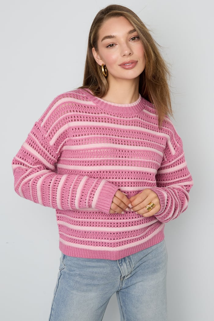 It-sweater with stripes Picture10