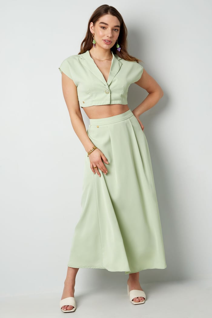 Cropped top with button h5Picture6