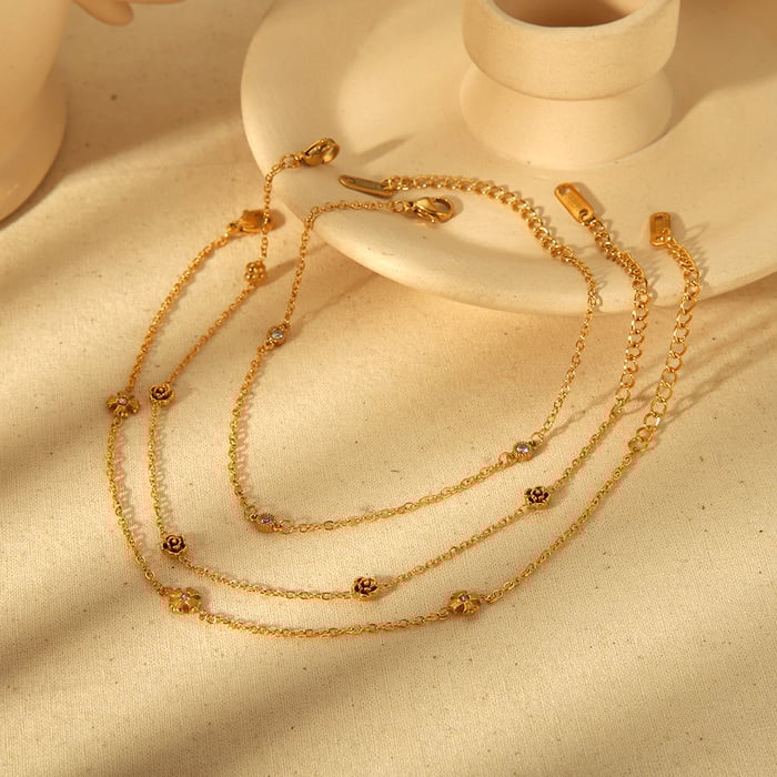 1 piece of exquisite and fashionable  gold-plated stainless steel zircon rose anklet for women for daily wear Picture3