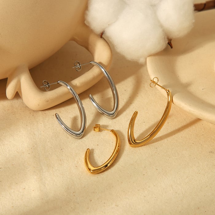1 pair of personalized fashion  gold-plated stainless steel geometric C-shaped earrings for women's jewelry for daily wear Picture4
