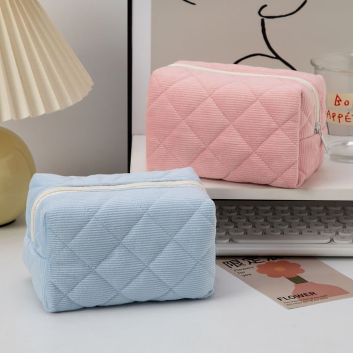 1 Piece Simple Series Plaid Portable Large Capacity Toiletry Women's Cosmetic Bags h5Picture6
