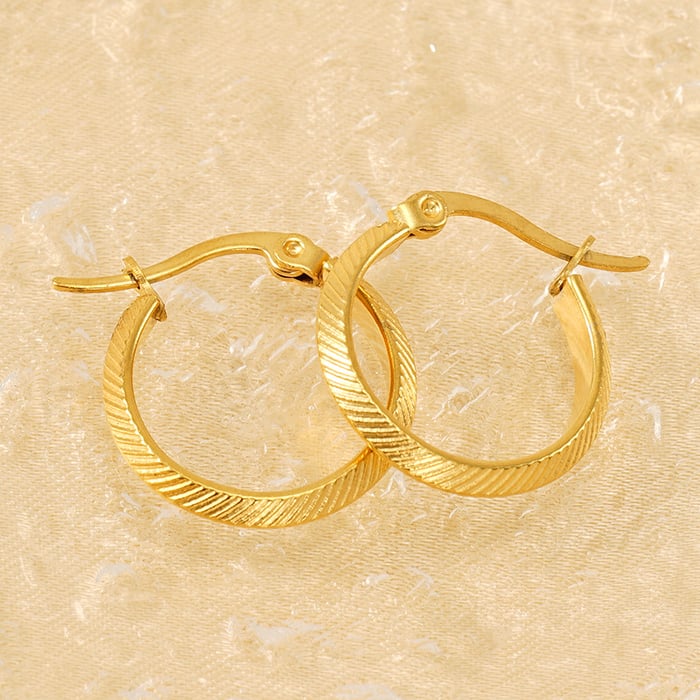 1 pair simple cool style striped ring shape stainless steel  gold plated women's hoop earrings h5Picture5