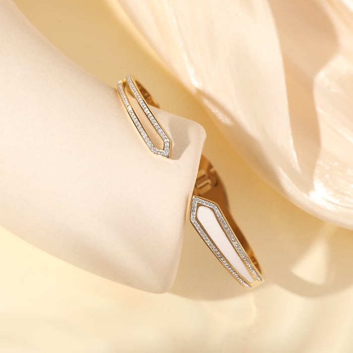 1 Stück einfache Serie elegante geometrische Edelstahl Gold Farbe Damen Armreifen Bild5