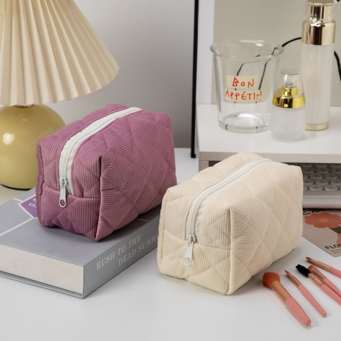 1 Piece Simple Series Plaid Portable Large Capacity Toiletry Women's Cosmetic Bags h5Picture3