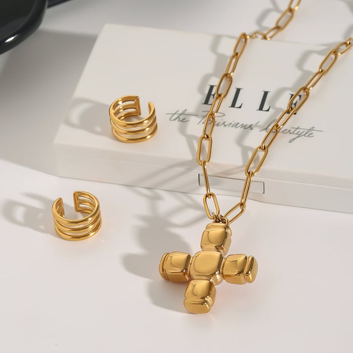 1 Piece Luxurious Series Exquisite Cross Shape Stainless Steel Gold Color Women's Pendant Necklaces h5Picture7