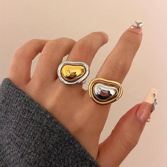 1 Paar Simple Series Elegante unregelmäßige Edelstahl 18 Karat vergoldete Damen-Einzelringe h5Bild5