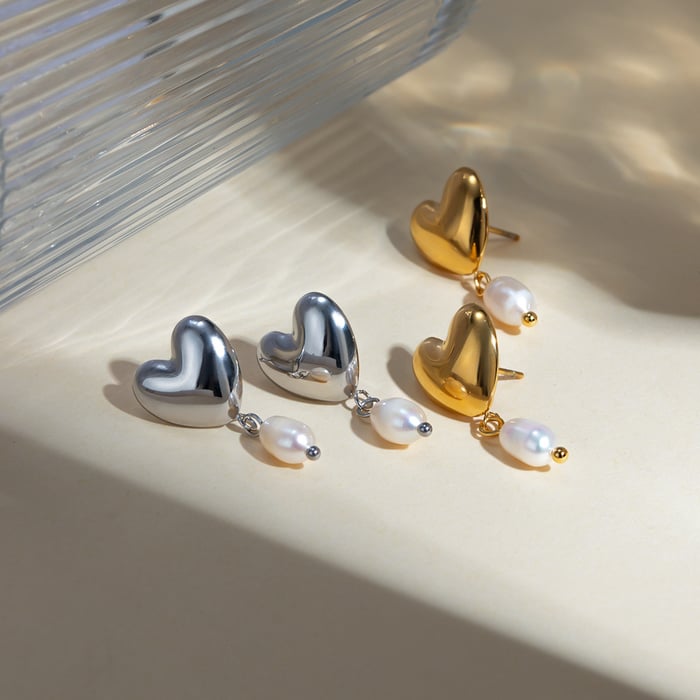 style  gold stainless steel glossy heart-shaped design freshwater pearl earrings trendy personality ear jewelry  h5Picture4