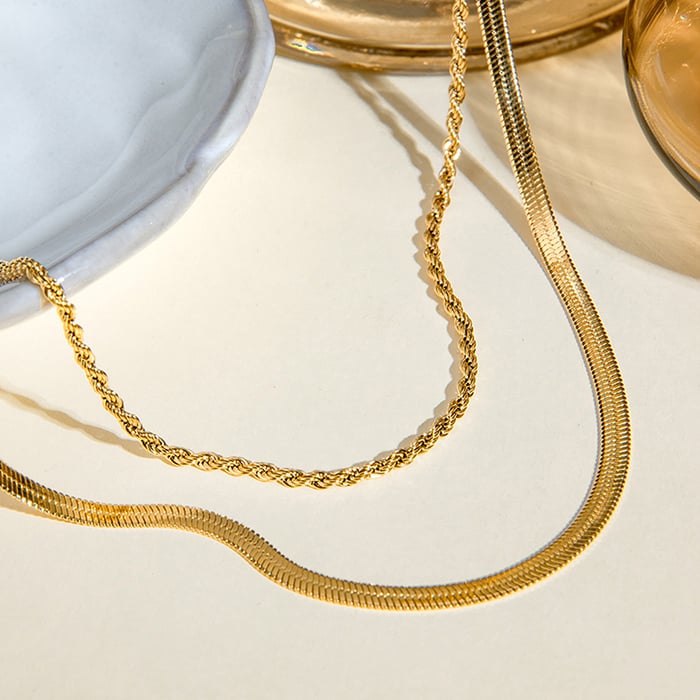 1 Stück Simple Series Lässige ringförmige Edelstahl-Halsketten mit 18 Karat Goldbeschichtung für Damen h5Bild5