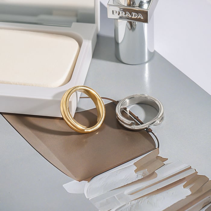 1 Stück Simple Series Klassischer Kreis Edelstahl Goldfarbene Damen-Einzelringe h5Bild4