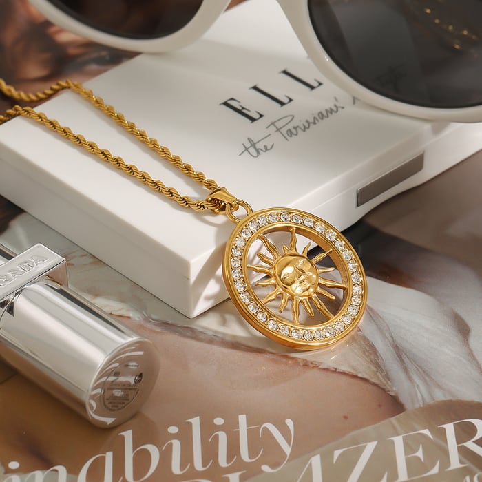 1 Piece Luxurious Series Fashionable Sun Pattern Stainless Steel Gold Color Women's Pendant Necklaces h5Picture4