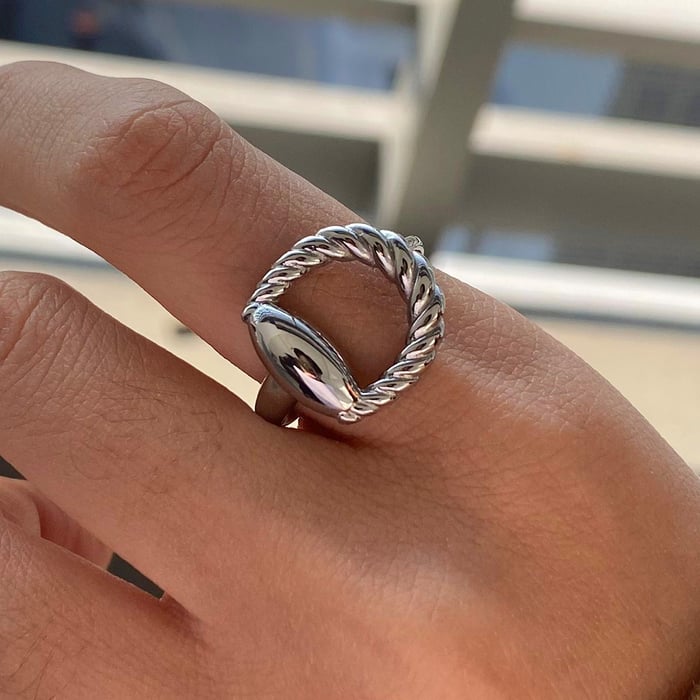 1 stück simple series ringförmige edelstahl goldfarbene damen-einzelringe h5Bild9