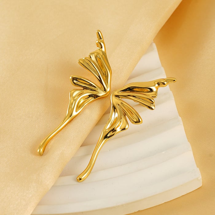 1 pair romantic series elegant  gold plated women stud earrings h5Picture5
