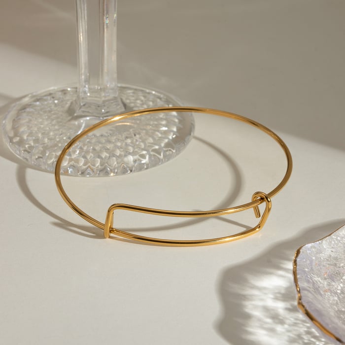 1 pezzo semplice serie classica geometrica in acciaio inossidabile placcato oro 18K braccialetti da donna h5Immagine3