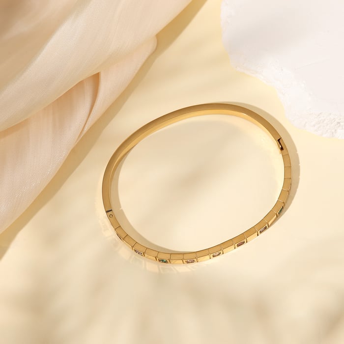 1 Stück Klassische Serie Elegante Mischfarben Edelstahl Gold Farbe Damen Armreifen Bild4