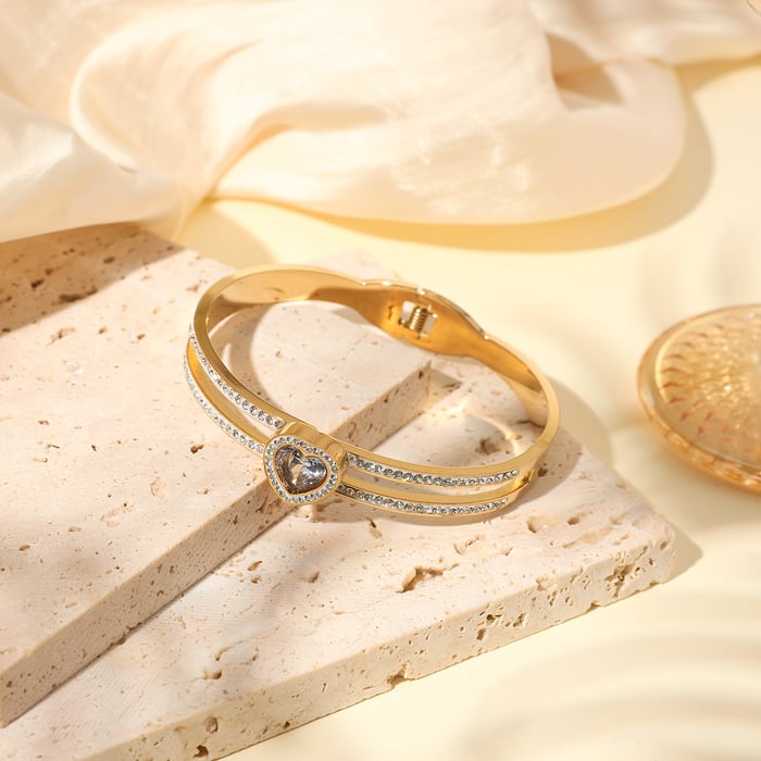 1 Stück Luxuriöse Serie Elegante Herz Edelstahl Gold Farbe Damen Armreifen Bild3