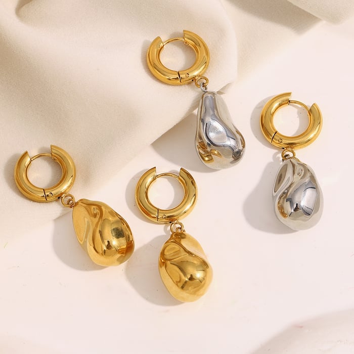 Lightweight Elegant gold colored stainless steel women's earrings h5Picture4