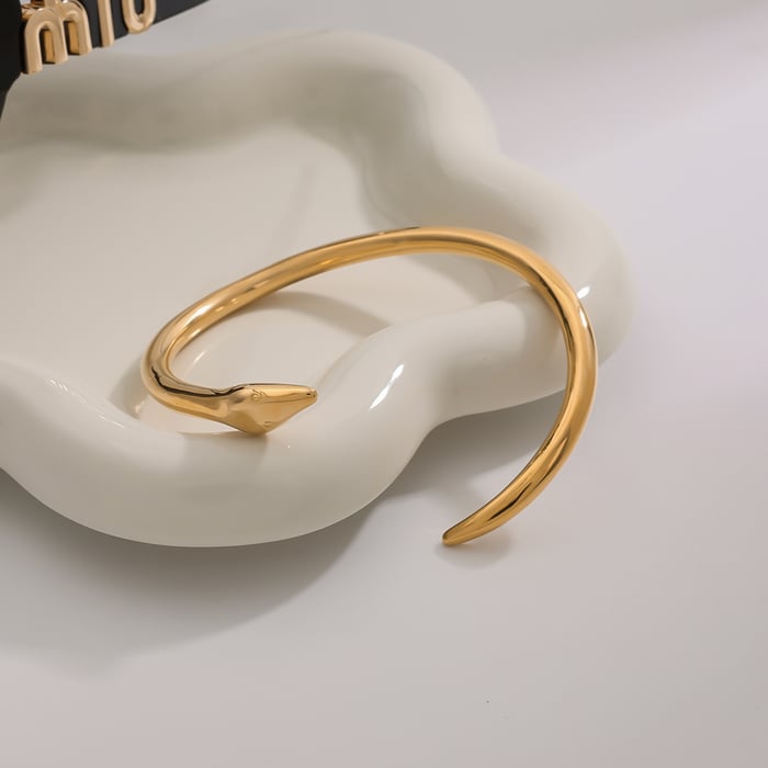 1 Stück Einfache Serie Ruhiger Luxus-Stil Tier Edelstahl Goldfarben Damen Armreifen h5Bild4