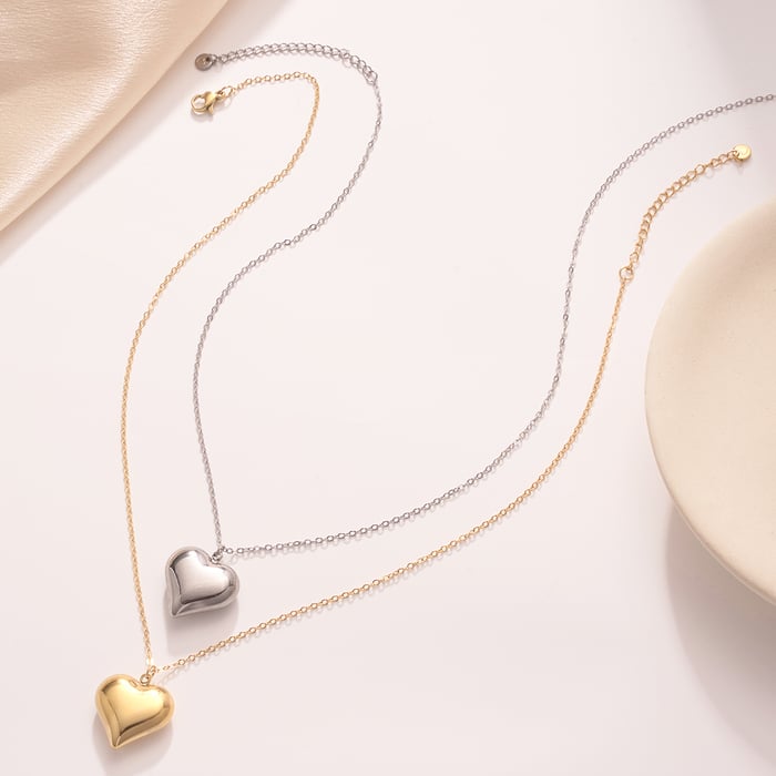 Classic Heart Stainless Steel Gold Color Women's Pendant Necklaces h5Picture3