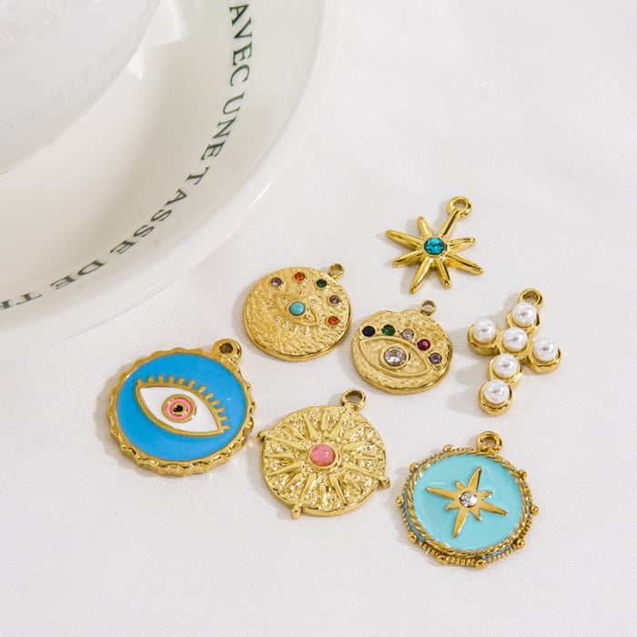 1 Pair Simple Series Retro Eye Stainless Steel   Gold Color  Women's Pendants h5Picture4
