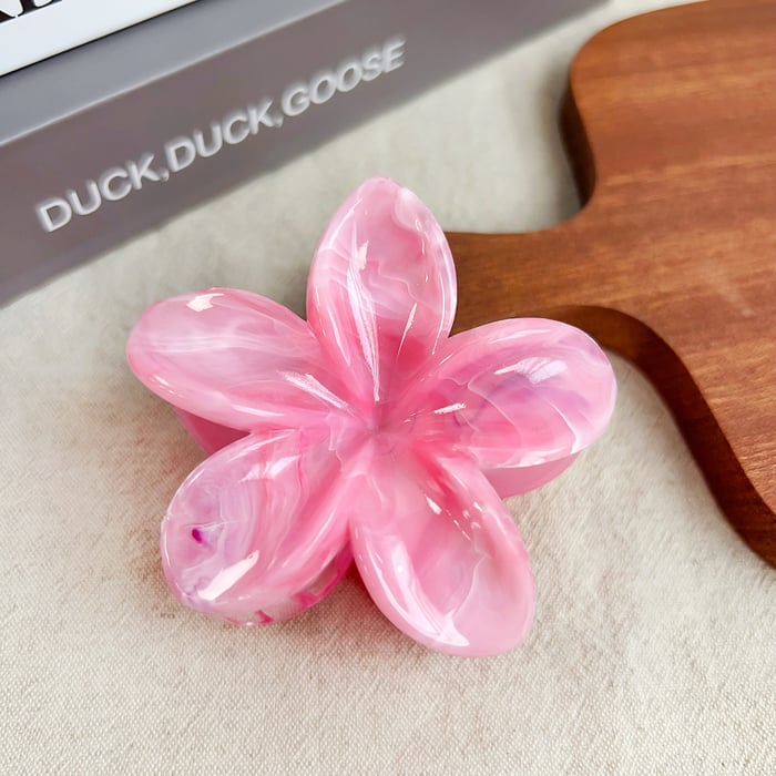 1 Piece Romantic Series Sweet Flower Resin Women's Hair Claws 