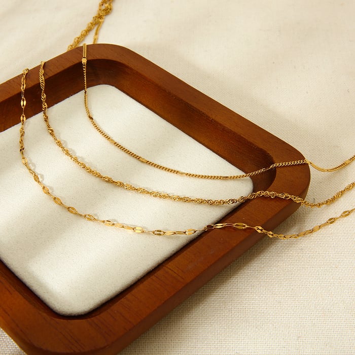 Simple Series Daily Chain Stainless Steel Women's Layered Necklaces Picture3