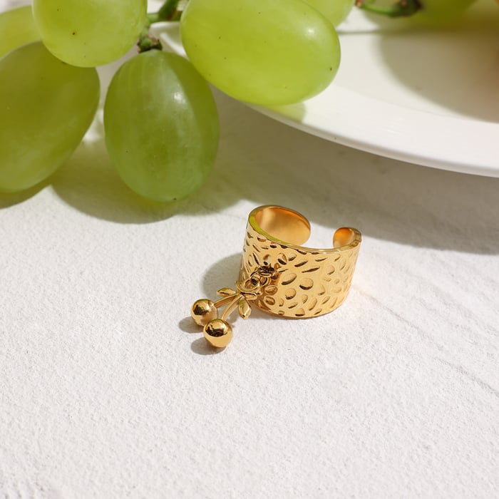 1 stuk romantische serie kersen roestvrij staal goudkleurige statement ringen h5Afbeelding7