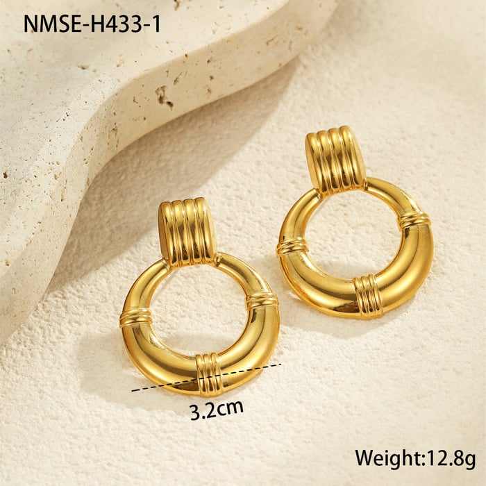 Luxurious Retro Geometric Stainless Steel Women's Hoop Earrings