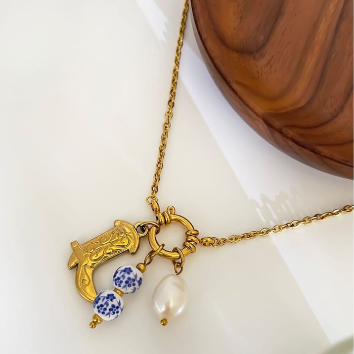 1 Piece Boots Stainless Steel Gold Color Pendant Necklace h5Picture3