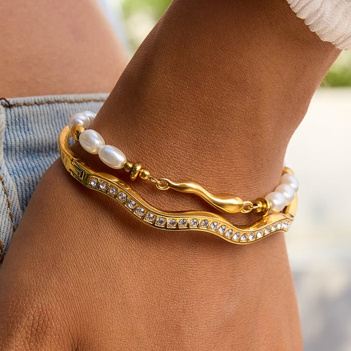 1 Piece Delicate Cherry Stainless Steel Gold Color Women's Bangles h5Picture2