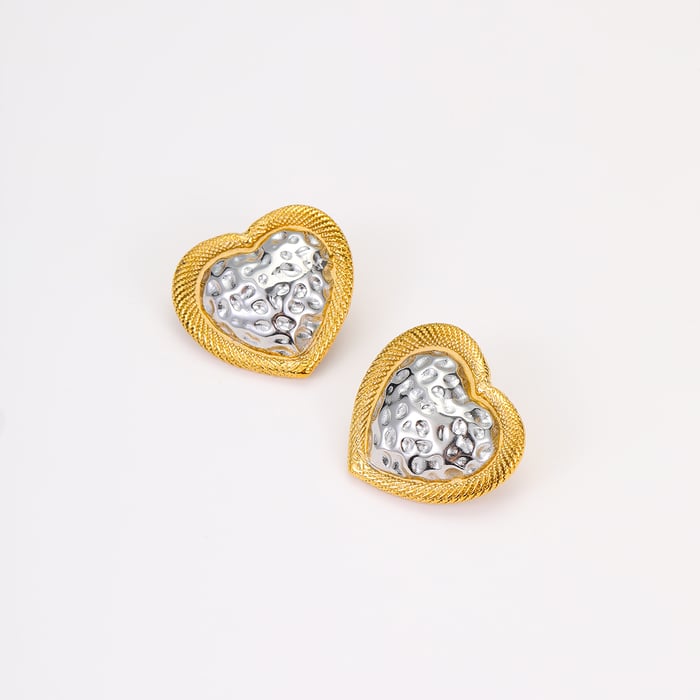 1 Pair Simple Series Simple Heart Stainless Steel Women's Stud Earrings Picture5