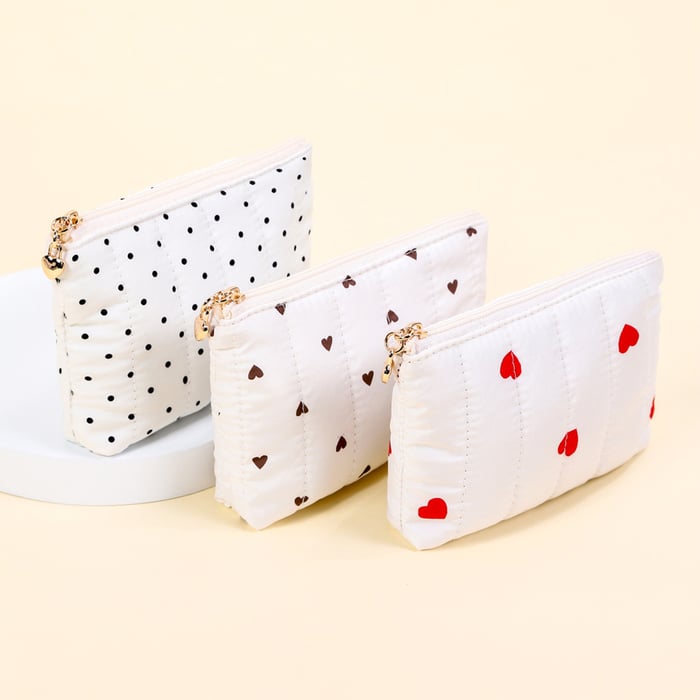 1 Piece Romantic Series Sweet Heart Makeup Bag Picture3
