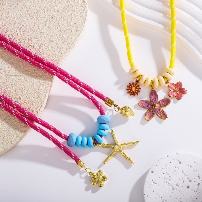 Collar con colgante de acero inoxidable dorado con diseño de estrella de mar y flores de vacaciones para mujer, 1 pieza h5Imagen3