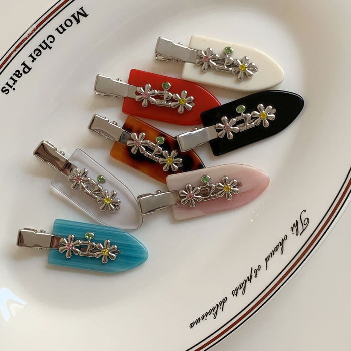 1 Pair Classic Series Sweet Flower Acetate Women's Hair Clips Picture3