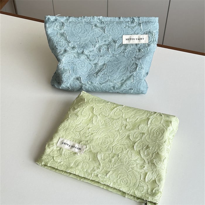 1 Piece Romantic Series Sweet Solid Color Polyester Women's Makeup Bags Picture4
