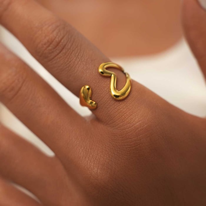 1 Stück einfache ausgehöhlte Statement-Ringe aus Edelstahl in Goldfarbe für Damen Bild3