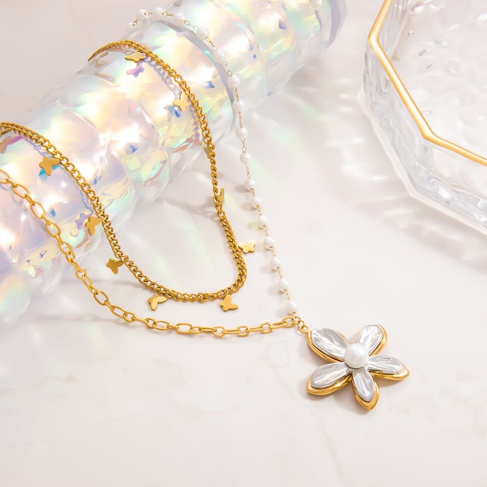 1 Piece Romantic  Elegant Flower Stainless Steel  Women's Pendant Necklaces h5Picture5