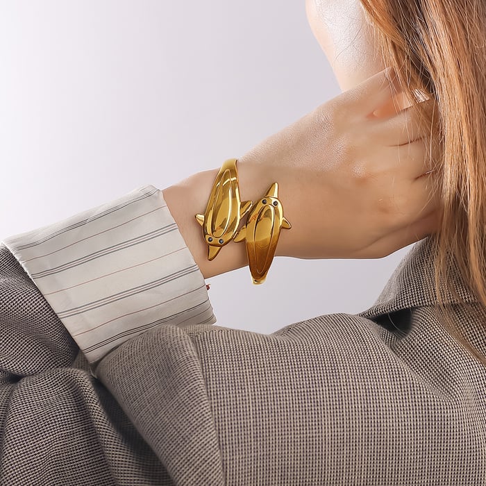 1 Piece Fish Shape Stainless Steel Gold Color Cuff Bracelet Picture5