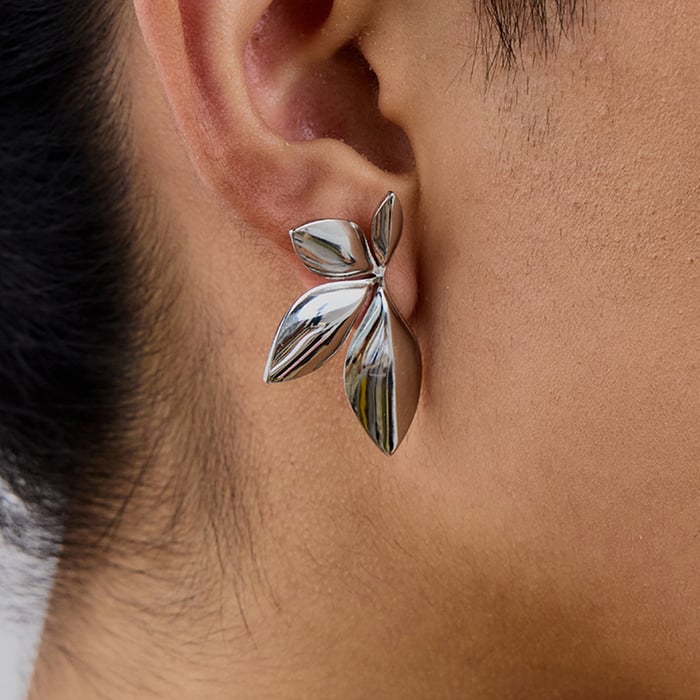 1 Pair Natural Flower Stainless Steel Gold Color Women's Stud Earrings h5Picture4