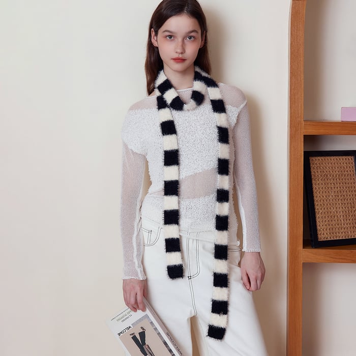 1 Piece Stylish Lathy Stripe Nylon Women's Winter Scarves Picture2