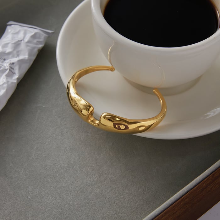 1 Piece Classic Hammer Pattern Stainless Steel Gold Color Women's Cuff Bracelets h5Picture5