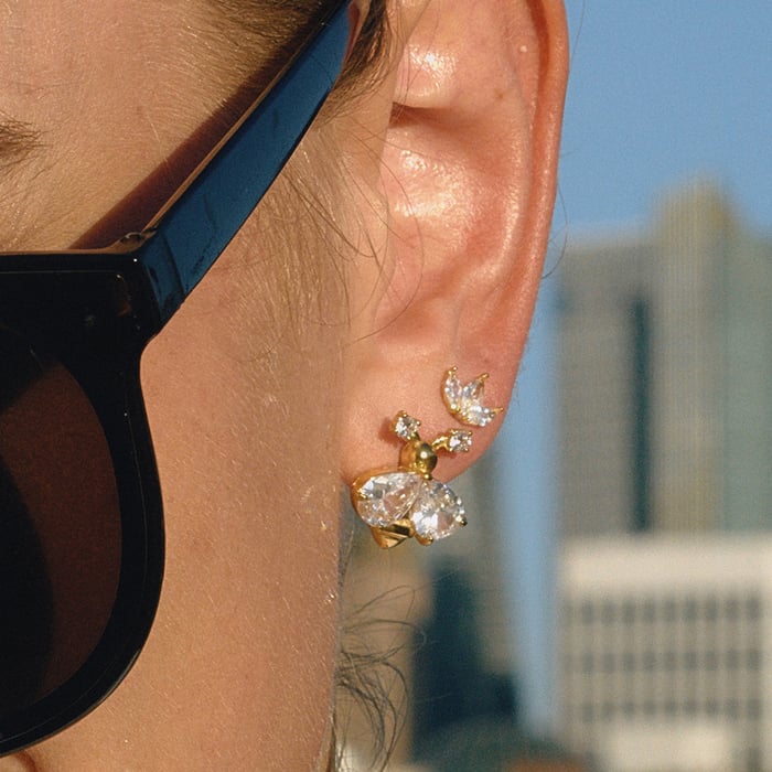 1 Pair Luxurious Bee Zircon Stainless Steel Gold Color Women's Stud Earrings h5Picture4