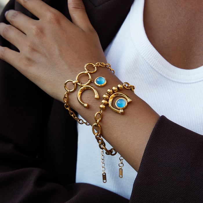 1 Stück luxuriöse blaue Harzkreis-Edelstahl-Goldfarbe Damen-Charm-Armbänder h5Bild2