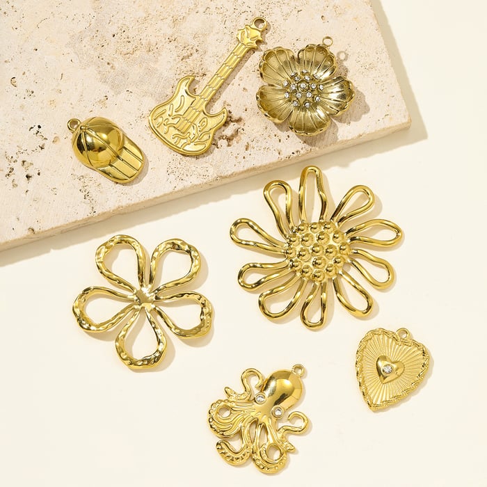 1 Piece Gorgeous Flower Stainless Steel Gold Color Women's Pendants h5Picture3