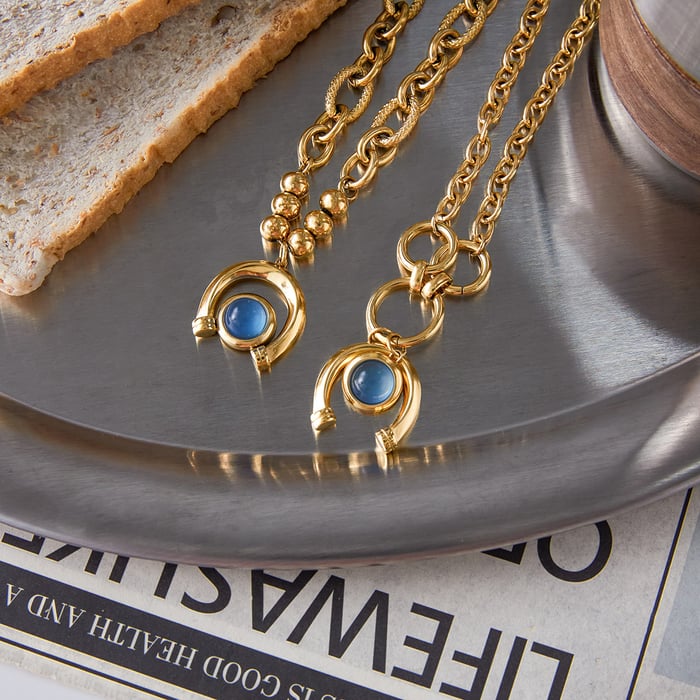 1 Stück luxuriöse blaue Harzkreis-Edelstahl-Goldfarbe Damen-Charm-Armbänder h5Bild5