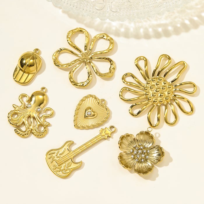 1 Piece Gorgeous Flower Stainless Steel Gold Color Women's Pendants h5Picture4