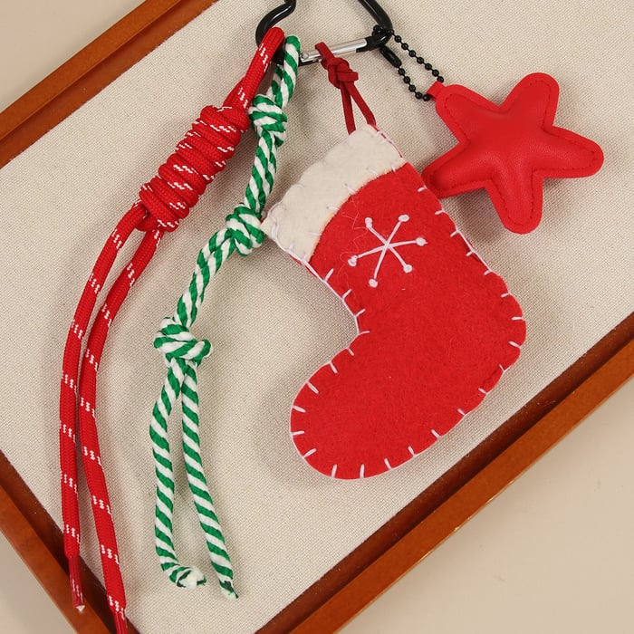 1 Piece Romantic  Cute Christmas Hat Fabric Women's Bag Charms